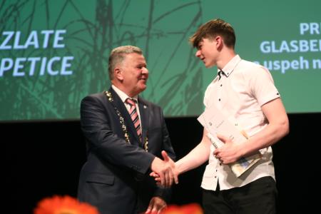 ZLATE PETICE 07 FOTO LJUBO VUKELIČ